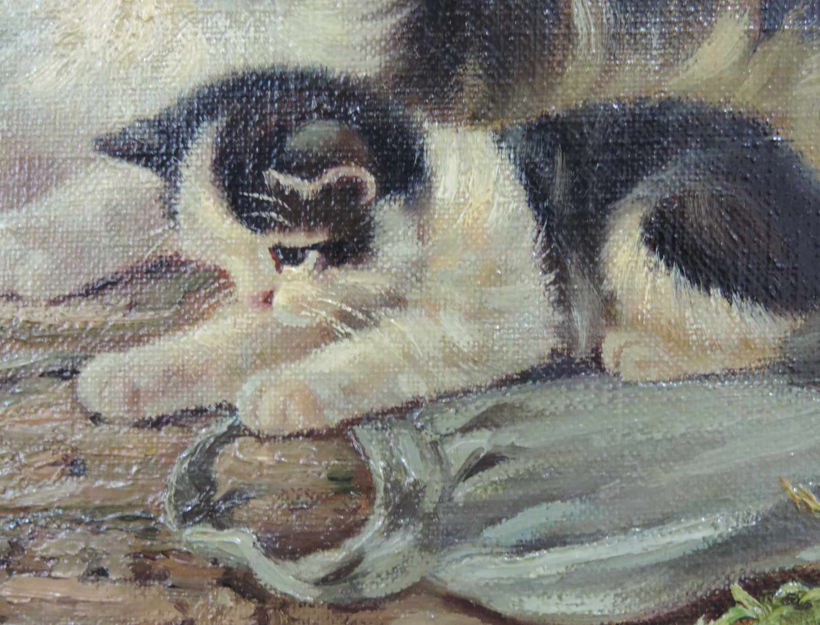 Benno KÖGL (1892 - 1973). Katzenmutter mit drei Kätzchen. 28,5 cm x 44 cm. Gemälde. Öl auf Leinwand. - Image 3 of 6