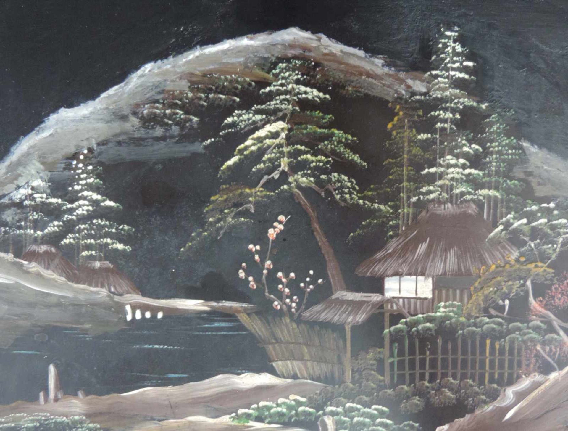 Zwei Bildtafeln, Japan. Schwarzlack bemalt mit Figuren aus Bein. Je 45 cm x 27 cm. Alt. Meiji - Bild 3 aus 6