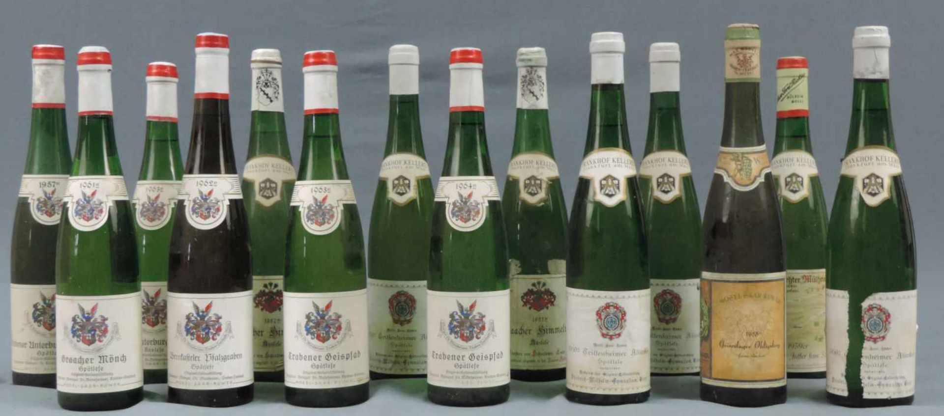 14 ganze Flaschen Mosel - Saar - Ruwer, Weißwein. 1953 Geierslayer Ohligsberg feine Auslese von