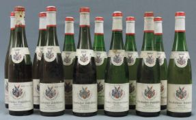 1953 (5x) und 1959 (7x) Trabacher Schloßberg, feinste Auslese. 12 ganze Flaschen Weißwein, 0,7
