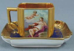 Bildtasse, Wien, Bienenkorbmarke. ''F.P'., P.M.'' Tasse 6 cm hoch. Restauriert. Berieben. Picture