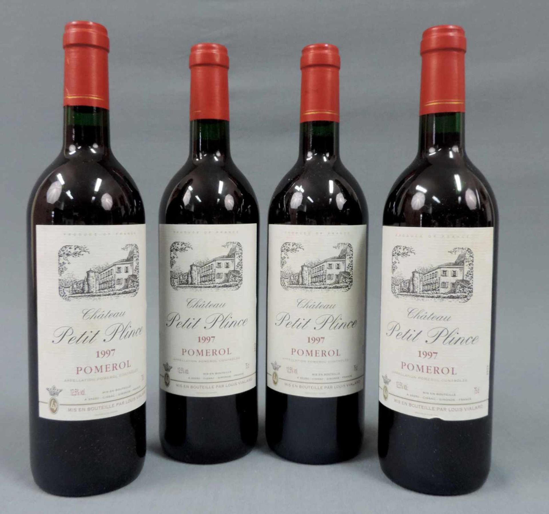 1997 Château Petit Plince, Pomerol. 4 Flaschen 75 cl 12,5%. AC. Bordeaux. Rotwein. Frankreich. Par