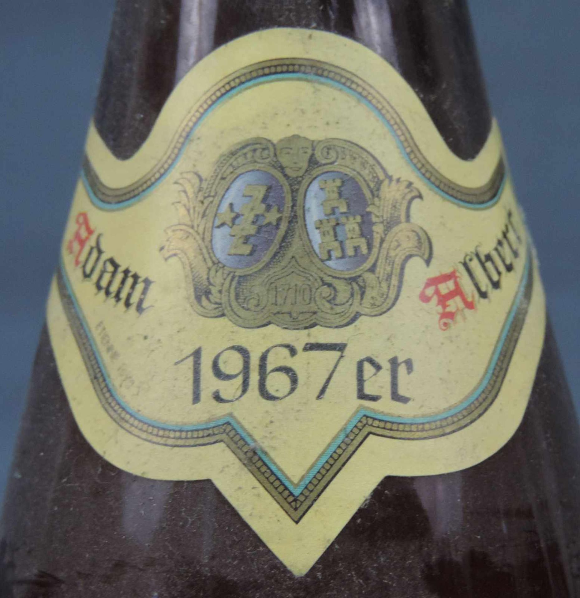 2 x 1967 Trockenbeerenauslese. 1959 Beerenauslese. Jeweils ganze Flaschen Riesling 0,7 Liter. - Bild 4 aus 8