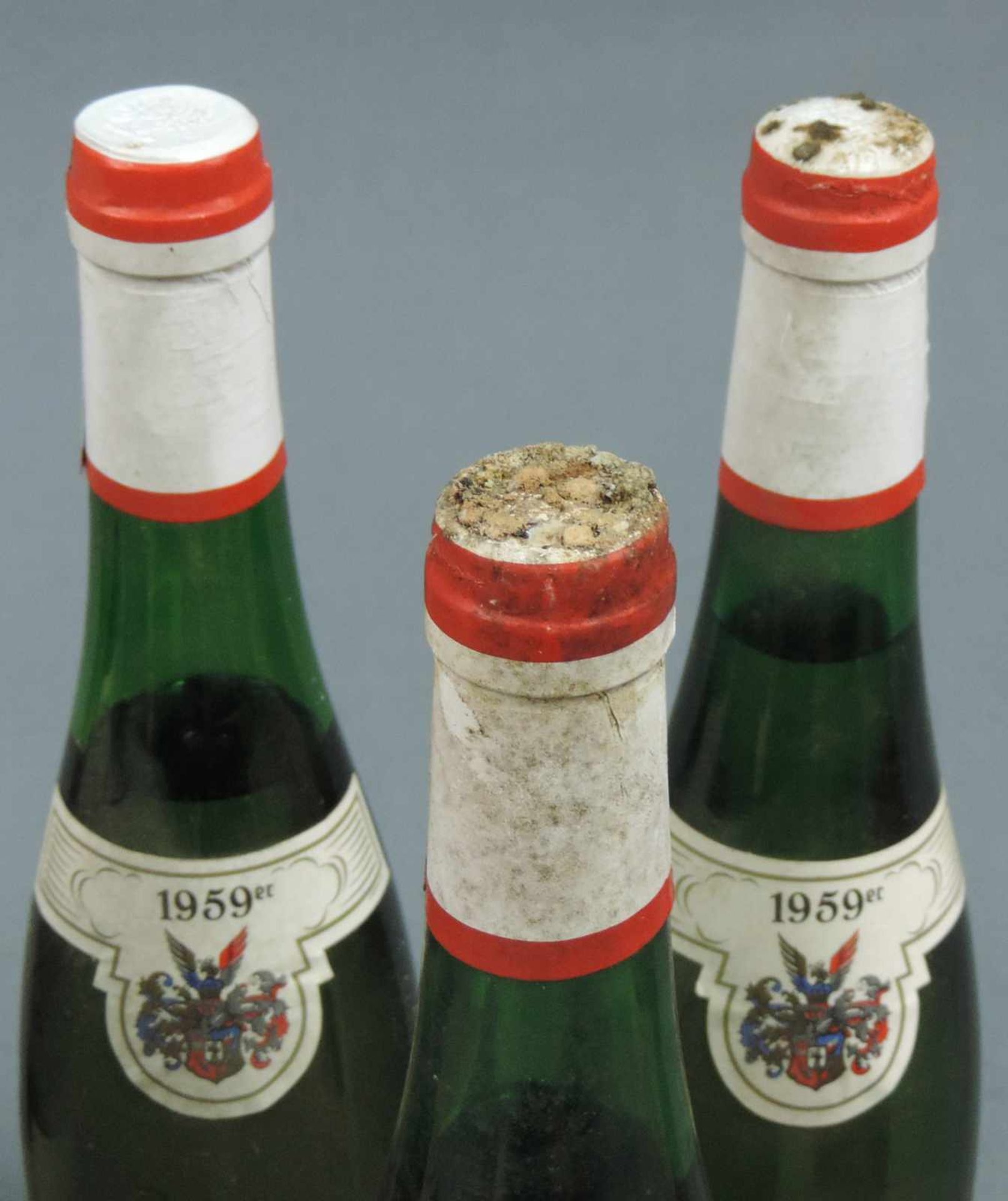 1953 (5x) und 1959 (7x) Trabacher Schloßberg, feinste Auslese. 12 ganze Flaschen Weißwein, 0,7 - Image 13 of 16