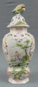 Vase mit Deckel, Delft, Niederlande, wohl 18. Jahrhundert. 38 cm hoch. Vase with lid, Delft,