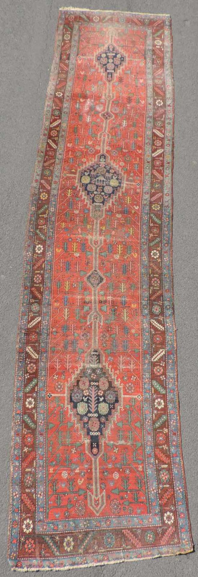 Schah - Savan Galerie, Iran, antik, 19. Jahrhundert. 428 cm x 97 cm. Handgeknüpft. Wolle auf