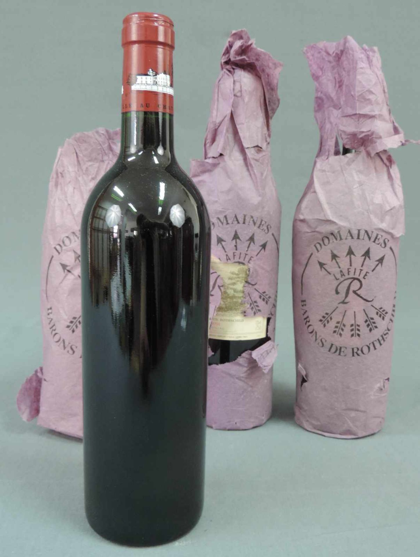 1991 Chateau Lafite Rothschild, Pauillac AC, France. 3 ganze Flaschen. Premier Grand Cru Classé. - Image 4 of 4