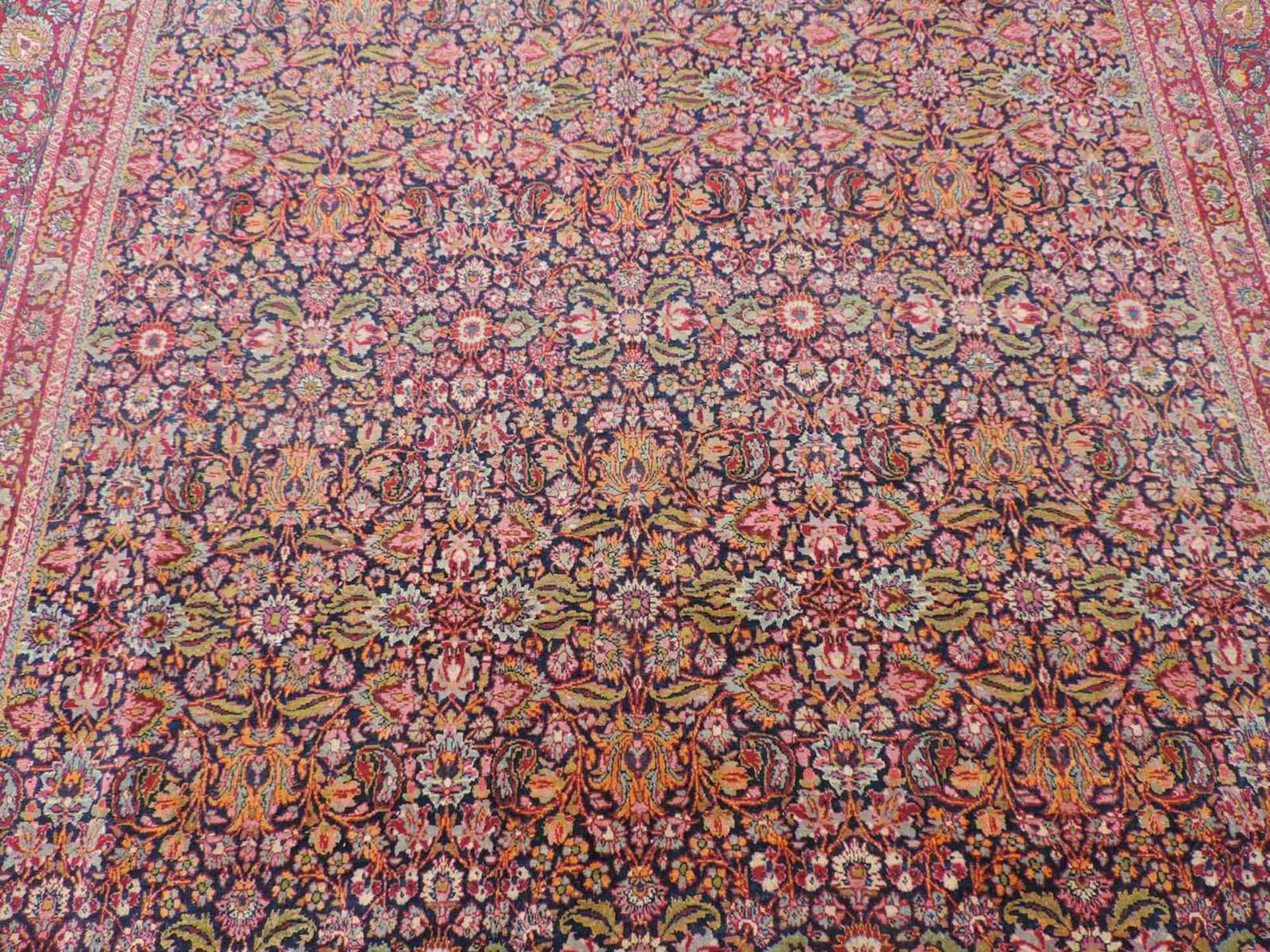 Kirman Laver Meisterteppich. Sehr feine Knüpfung. Iran. Antik, um 1900. 345 cm x 255 cm. - Bild 4 aus 9