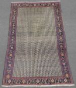 Senneh "Streifen" - Teppich. Iran, antik, um 1900. 198 cm x 130 cm. Handgeknüpft. Wolle auf