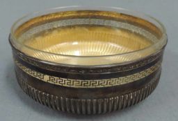 Schale mit Glaseinsatz. 800 Silber, Halbmond und Krone, WTB. Durchmesser circa 15,5 cm. Bowl with