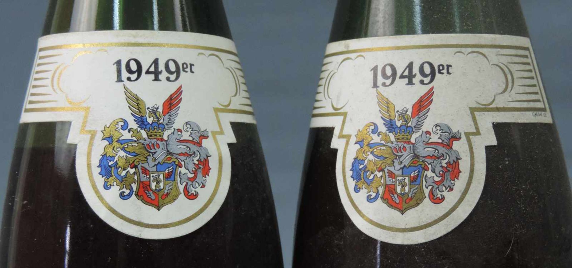 1949 Trabener Unterburger Zollhaus, feine Auslese. 12 ganze Flaschen Weißwein, 0,7 Liter, Mosel - - Image 6 of 6