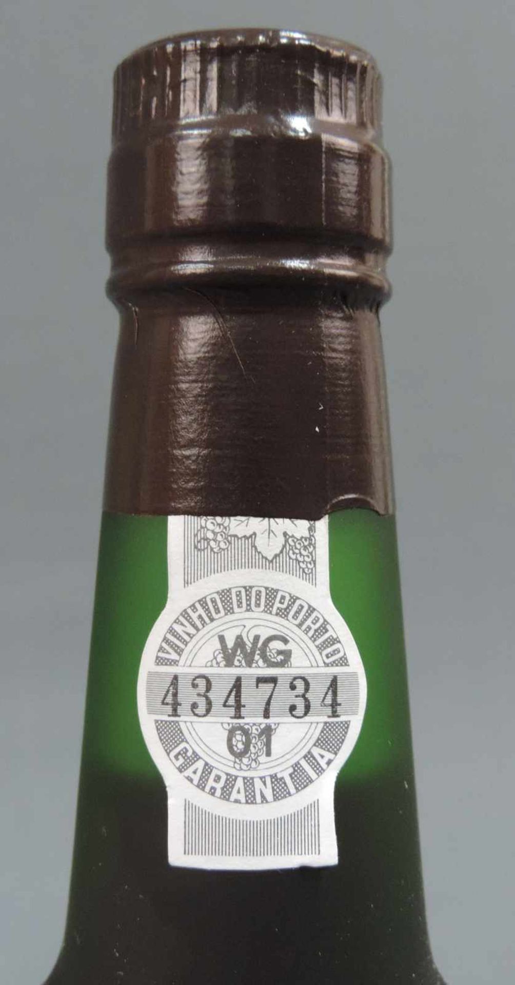 1975 Offley Port Baron de Forrester. Reserve. Bottled 1996. Eine ganze Flasche und Original - Image 4 of 5
