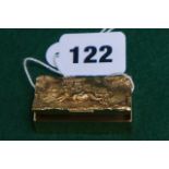 A 9 ct gold pillbox, the rectangular lid worked with a horse racing scene, maker HBJ. 49 gms