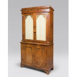 DISPLAY CABINET IN WALNUT, CENTRAL ITALY 19TH CENTURY