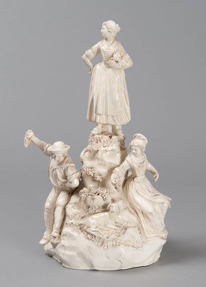 FINE GROUP IN PORCELAIN, NAPLES 19TH CENTURY

entirely white glazing, shaped in figures of farmers