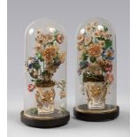 PAIR OF VASES IN PORCELAIN, NAPLES LATE 19TH CENTURY

with composition of dried flowers, in bell