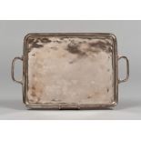 TRAY IN SILVER PLATE, LATE 19TH CENTURY

rectangular, with Savoia crest. 

Size cm. 35 x 30.