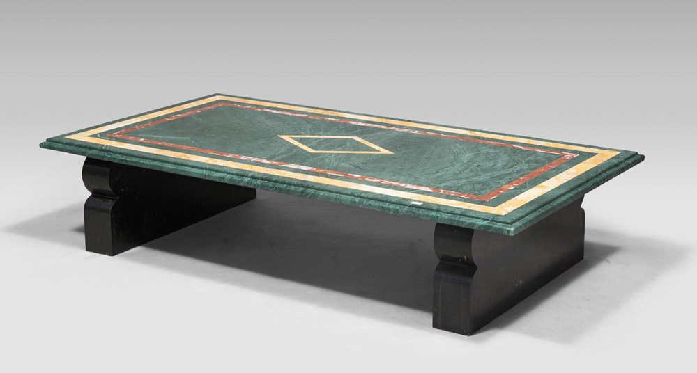 TABLE IN MARBLE, 20TH CENTURY

rectangular top in green marble and Siena yellow marble and red