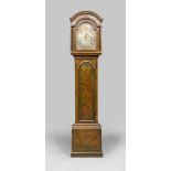 TOWER CLOCK IN LACQUERED WOOD,  ENGLAND 18TH CENTURY

chinoiseries with landscapes and foliate in