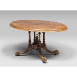 OVAL OLIVE WOOD TABLE, ENGLAND, LATE 19TH CENTURY

with inaly in satin wood. 

Size cm. 70 x 138 x