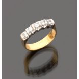 BEAUTIFUL RING in yellow gold 18 kts., with five diamonds. Diamonds ct. 0.70 ca., total weight gr.
