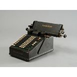 OLD CASH CALCULATOR, 40 YEARS with lacquered metal case and resin buttons. Brand 'Burroughs