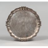 FLAT IN SILVER, ITALY 1944/1968 to circular section, with moved edge and floral chisels in fusion.