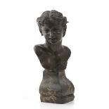 SCULTORE NAPOLETANO, FINE XIX SECOLO BUSTO DI FANCIULLA Bronzo a patina brunita, cm. 16 x 10 x 9 Non