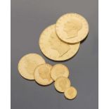 SEVEN COINS in yellow gold, engraved with papal coats of arms. Title'900. Total weight gr. 243.