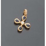 PENDANT in yellow gold 18 kts. Sapphire ct. 0.70 ca., bright ct. 0.10 ca., total weight gr. 2,60.