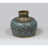 A CHINESE CLOISONNE' BRONZE CASE, 19TH CENTURY Measures cm. 14 x 16. Good condition. CONTENITORE