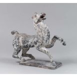 A CHINESE POTTERY SCULPTURE, FIRST HALF 20TH CENTURY depicting a horse inspired by the Tang.