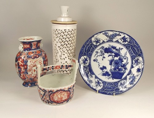 CHINESE PORCELAIN.