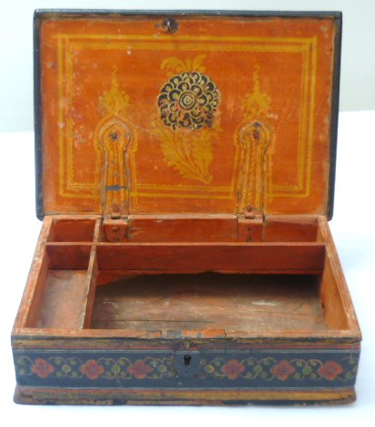 Hand painted Indian wooden jewellery box, the lid decorated with seated nobleman and woman, floral - Image 2 of 3