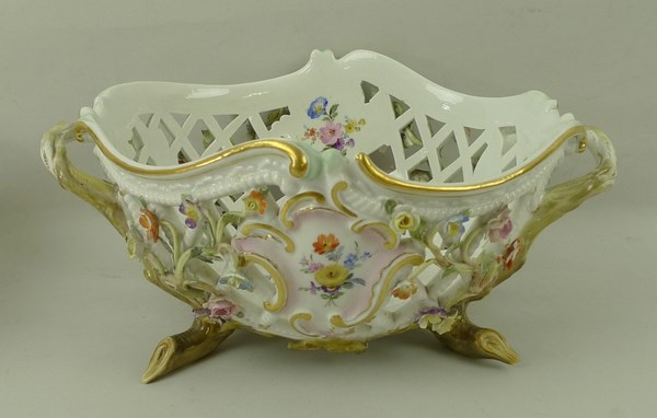 A Meissen pierced basket work fruit bowl, - Image 2 of 6