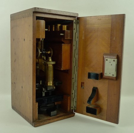 A Carl Zeiss Jena microscope, number 36230, with four lenses and cases, in fitted mahogany case, - Image 5 of 6