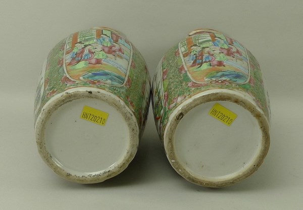 A pair of Canton porcelain vases, early 19th century, - Image 5 of 5