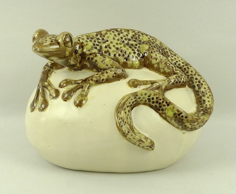 A Mintons Art Pottery ornament, early 20th century,