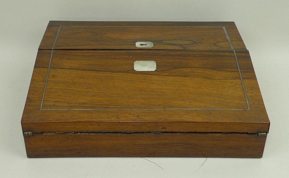 A Victorian rosewood writing slope with mother of pearl inlay, a/f slope loose, 30 by 24 by 8.5cm. - Image 3 of 4