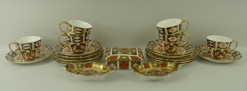 A Royal Crown Derby part teaset, decorated in gilt-heightened Imari palate, comprising six tea cups, - Image 2 of 2