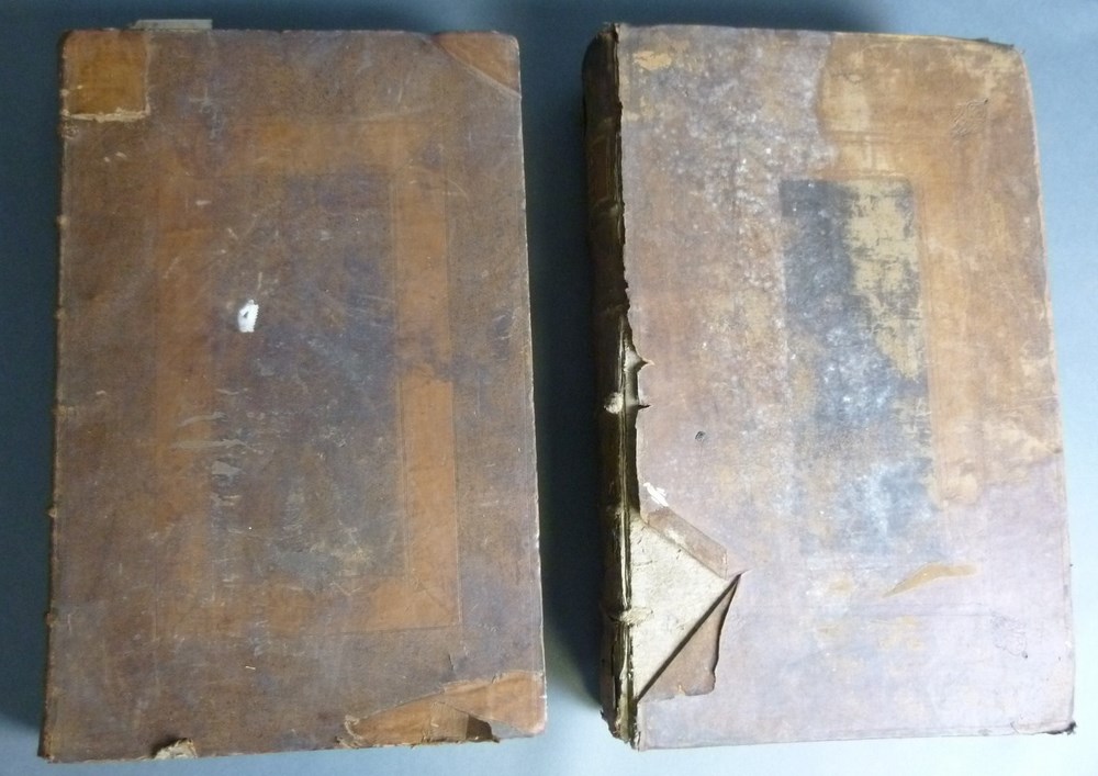 Two 18th century Religious texts: H Hammond: 'A paraphrase and annotations upon all the books of - Image 2 of 4