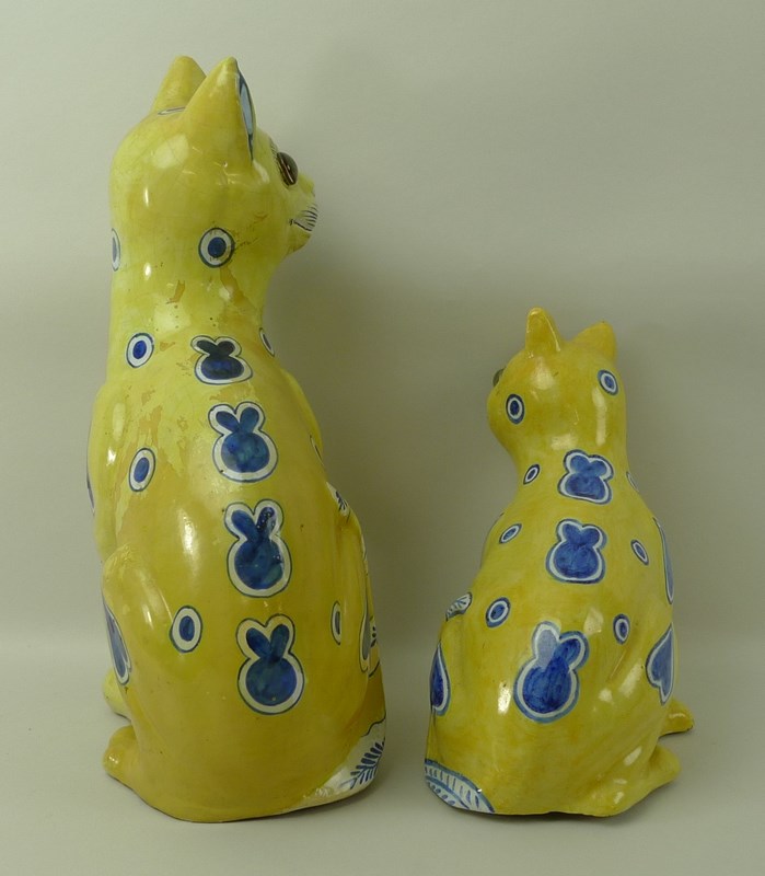 An Emile Galle yellow faience model of a seated cat, late 19th century, - Image 3 of 7