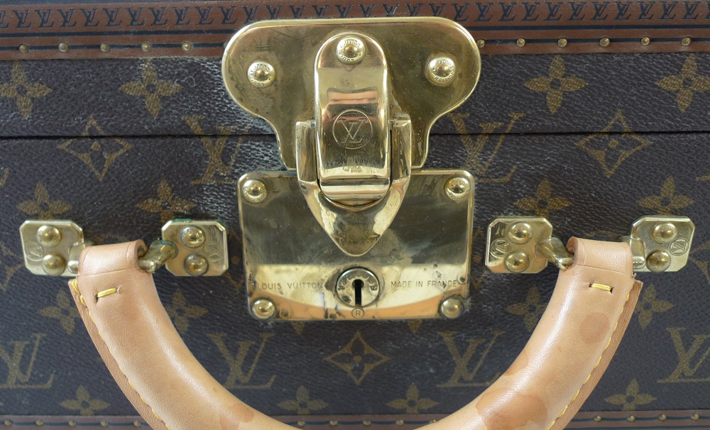 A Louis Vuitton Bisten 65 suitcase (M21325), in monogram coated fabric and calf leather trim, - Image 2 of 17