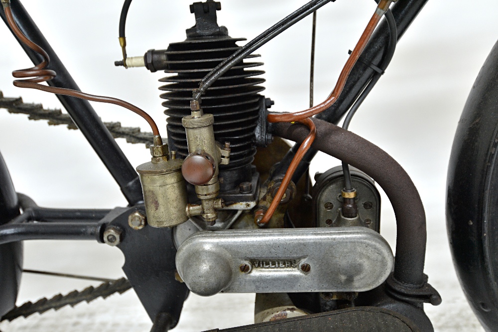 A 1920 Sun 250cc, black. V.M.C.C. document states '1916 Sun Villters 2 stroke single speed'. - Image 5 of 5