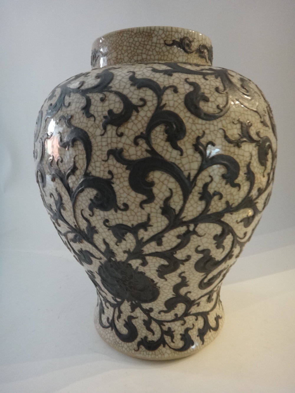 A Chinese crackleware baluster vase, late 19th century, - Image 6 of 8