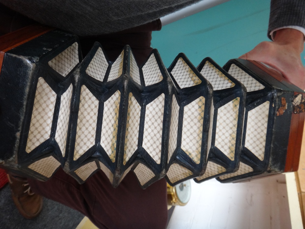 A Lachenal & Co concertina, 19th century, with forty seven bone buttons on pierced mahogany ends, - Image 9 of 11