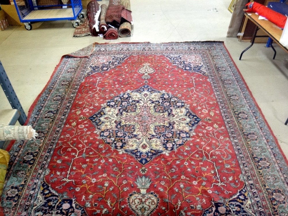 A Tabriz carpet, - Image 3 of 7