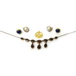 A 9ct gold and garnet set necklace,