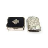 A continental shaped rectangular silver pill box, English Import marks for 1928,