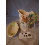 A Clarice Cliff Newport owl jug and Clarice Cliff Newport oval corn dish est: £25-£45 (B12)